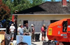 Ashton Kutcher filming at Steve Jobs original parents house